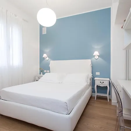 Celeste Couette-café 4*