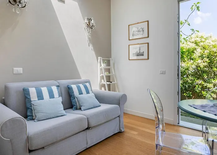 Celeste Bed & Breakfast 4*